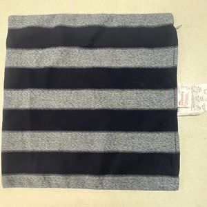 Sunbrella Navy and Light Blue Striped 16x16 Indoor/Outdoor Pillow Case NWT